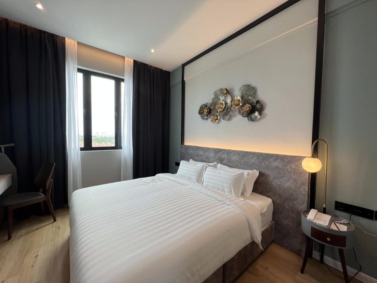 Fuhotel Bukit Mertajam Luaran gambar