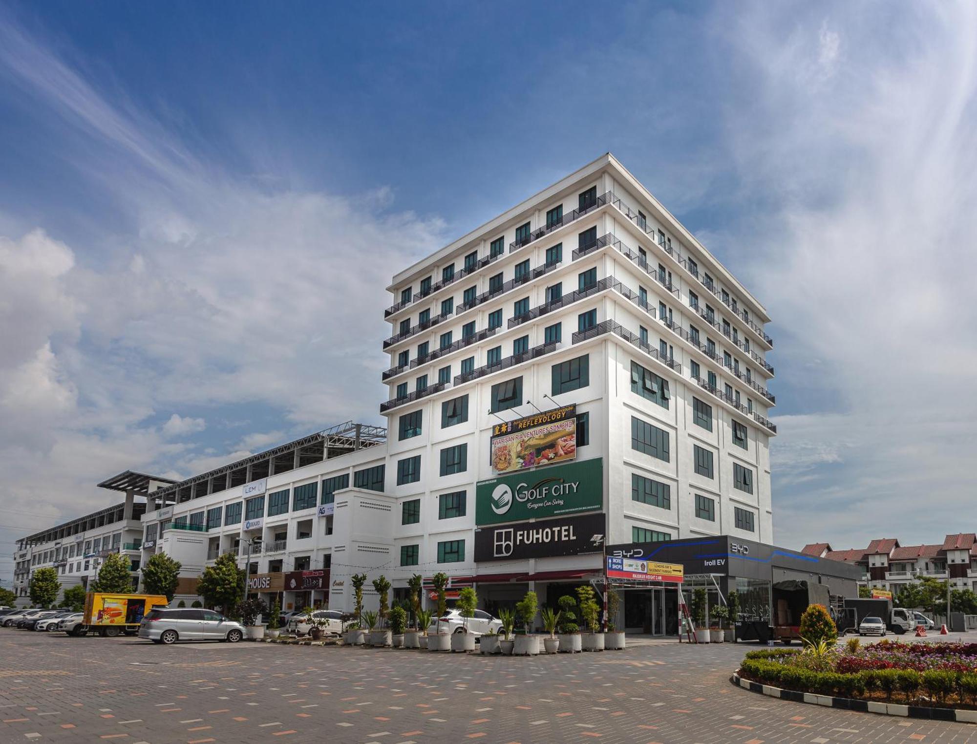 Fuhotel Bukit Mertajam Luaran gambar